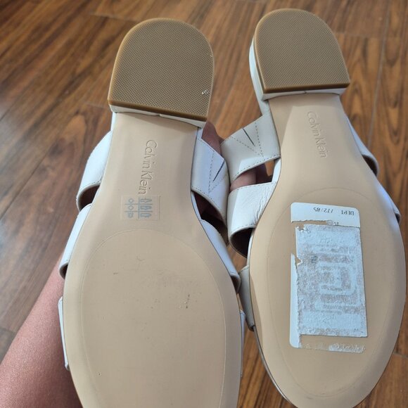 Calvin Klein Size 7.5 Woman's Slide Sandals - Picture 4 of 7